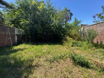 VENTA CASA 4AMB PADUA ESTACION CON PARQUE LIBRE