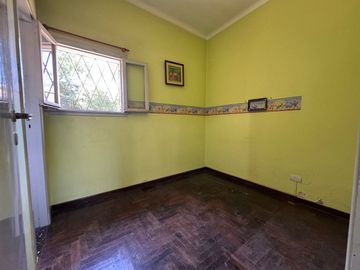 VENTA CASA 4AMB PADUA ESTACION CON PARQUE LIBRE