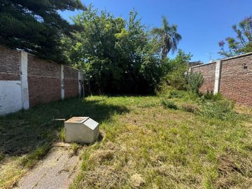 VENTA CASA 4AMB PADUA ESTACION CON PARQUE LIBRE
