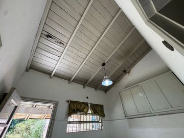 VENTA CASA 4AMB PADUA ESTACION CON PARQUE LIBRE
