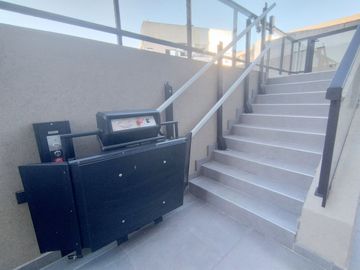 VENTA MONOAMBIENTE CON BALCON EN 