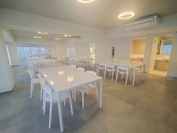 VENTA MONOAMBIENTE CON BALCON EN 