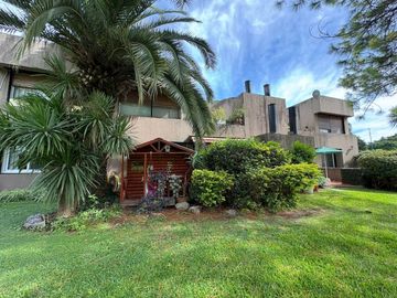VENTA - PH C/patio y Parrilla - Barrio Princess