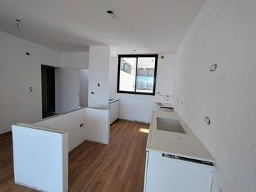 Departamento venta La Plata.3 dormitorios, cochera