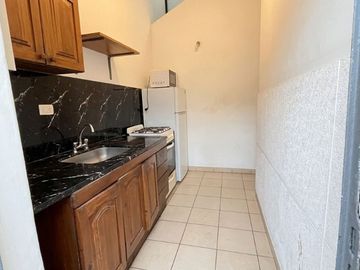PH al frente 1 dormitorio con patio