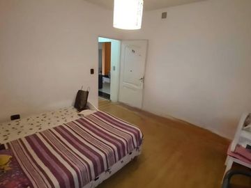 GALPON+DEPTO 3 AMB C/PATIO Y BALCON LANUS ESTE