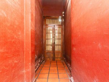 CASA DE 5 AMB CON GRAN JARDÍN 
