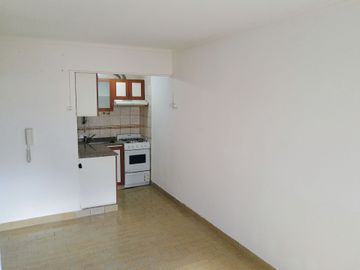-VENTA- OPORTUNIDAD 1 DORMITORIO BARRIO MARTIN