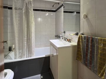 VENTA PH TRES DORMITORIOS EN BARRIO ECHESORTU