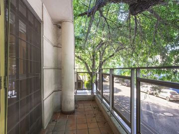 VENTA PH TRES DORMITORIOS EN BARRIO ECHESORTU