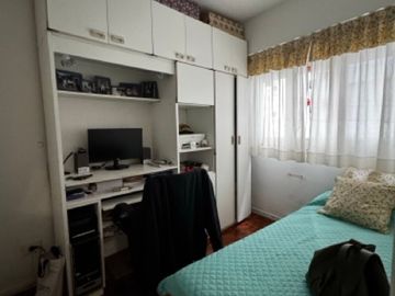 Palermo – 3 ambientes al frente con balcón, a metr