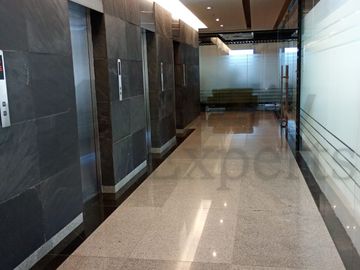 Oficinas en Venta en Flor de Mayo