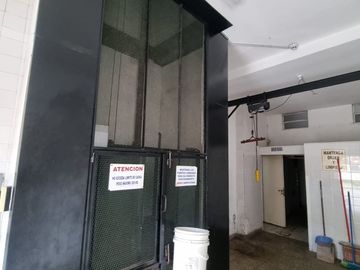 VENTA DEPOSITO MAS OFICINAS HURLINGHAM OPORTUNIDAD