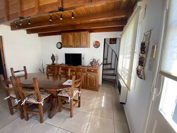 VENTA CASA 5 AMBIENTES ISIDRO CASANOVA PILETA CLIM