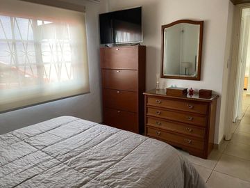 VENTA CASA 5 AMBIENTES ISIDRO CASANOVA PILETA CLIM