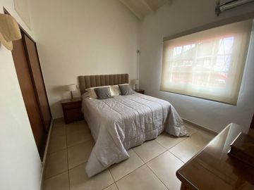 VENTA CASA 5 AMBIENTES ISIDRO CASANOVA PILETA CLIM