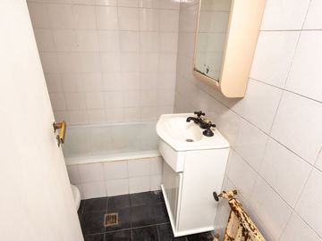 VENTA DPTO 2 AMB EN RETIRO - PERMUTA