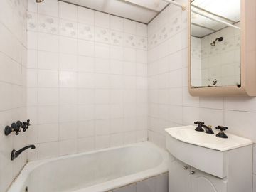 VENTA DPTO 2 AMB EN RETIRO - PERMUTA