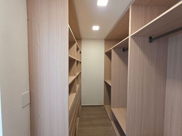 DEPTO 4 AMB VENTA TORRES ZAFIRO NORDELTA CENTRO