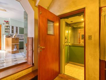 Venta casa 3 amb+Dep+Deposito C/Coch- B° Naon