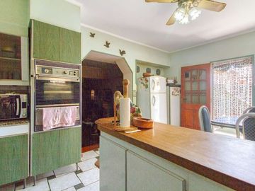 Venta casa 3 amb+Dep+Deposito C/Coch- B° Naon