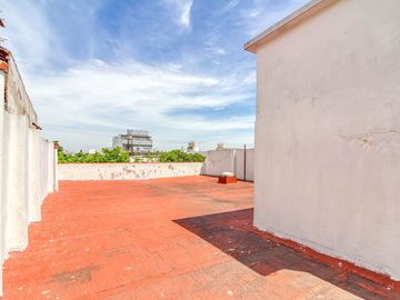 Venta casa 3 amb+Dep+Deposito C/Coch- B° Naon