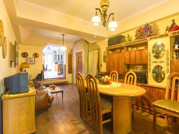 Venta casa 3 amb+Dep+Deposito C/Coch- B° Naon