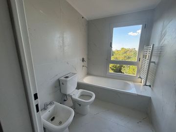 Venta Depto 4 ambientes Acorus Leloir