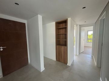 Venta Depto 4 ambientes Acorus Leloir