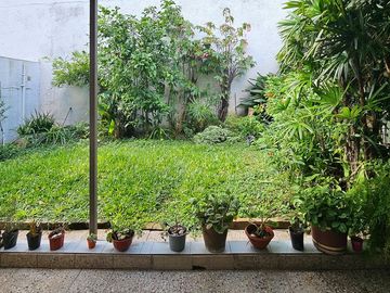Venta departamento con jardín en Nuñez