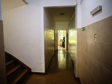 Venta departamento con jardín en Nuñez