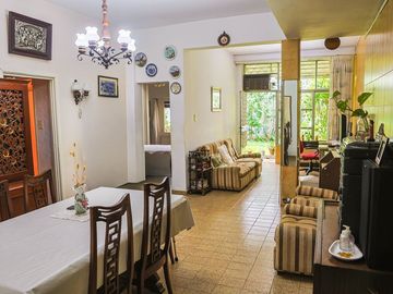 Venta departamento con jardín en Nuñez