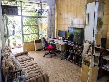 Venta departamento con jardín en Nuñez