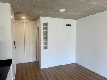 Venta monoambiente con balcon - Nuñez