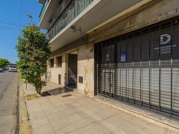 DEPTO DOS AMB EN VILLA URQUIZA RECICLADO A NUEVO!!