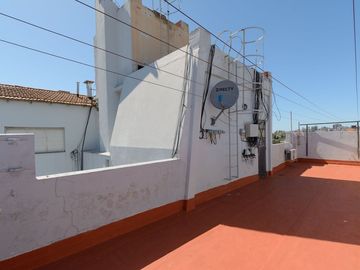 DEPTO DOS AMB EN VILLA URQUIZA RECICLADO A NUEVO!!