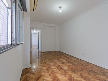 DEPTO DOS AMB EN VILLA URQUIZA RECICLADO A NUEVO!!