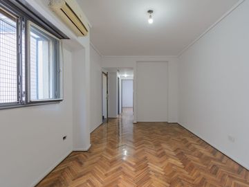 DEPTO DOS AMB EN VILLA URQUIZA RECICLADO A NUEVO!!