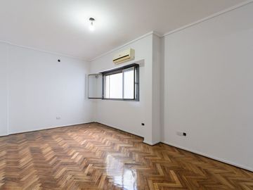DEPTO DOS AMB EN VILLA URQUIZA RECICLADO A NUEVO!!
