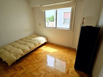 VENTA DEPTO 3 AMB, LUMINOSO, BALCÓN AL FRENTE