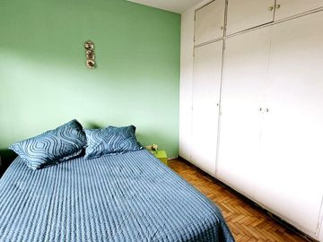 VENTA DEPTO 3 AMB, LUMINOSO, BALCÓN AL FRENTE