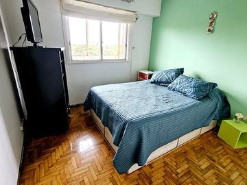 VENTA DEPTO 3 AMB, LUMINOSO, BALCÓN AL FRENTE