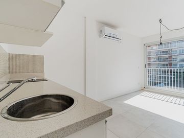 MONOAMBIENTE EN VENTA BELGRANO R - VISTA ABIERTA