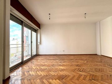 Venta departamento 3 amb. Liniers Baulera Luminoso