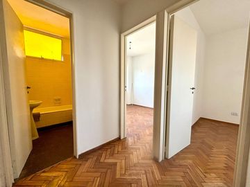 Venta departamento 3 amb. Liniers Baulera Luminoso
