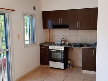 VENTA DEPARTAMENTO 2 AMB  EN VICTORIA C/ BALCON