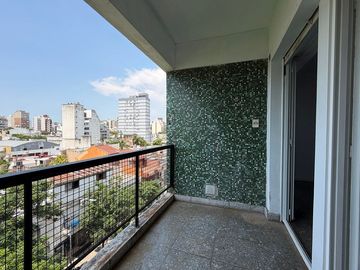 VENTA DEPTO 4 AMBIENTES FLORES NORTE