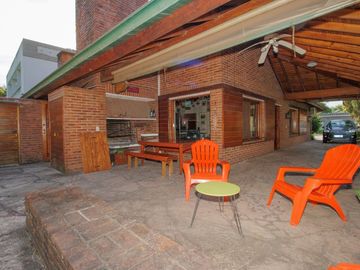 VENTA CASA 4 AMB. Maschwitz Club- Pileta-Parrilla