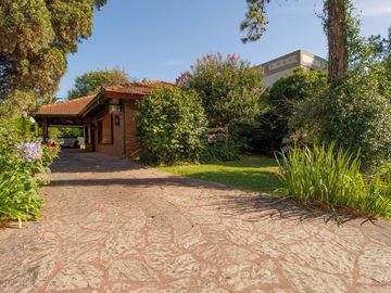 VENTA CASA 4 AMB. Maschwitz Club- Pileta-Parrilla