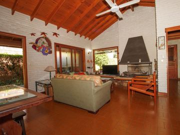 VENTA CASA 4 AMB. Maschwitz Club- Pileta-Parrilla